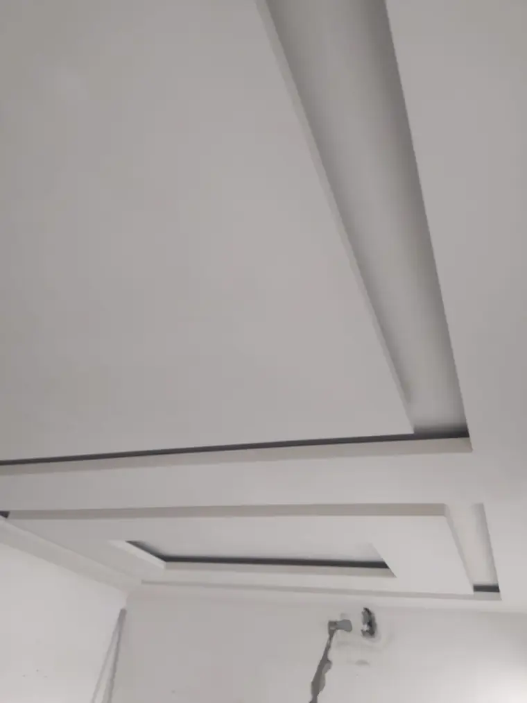 Tecto falso com iluminação LED